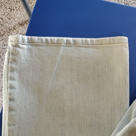 Chico's Platinum light wash jeans - Picture 4 of 4